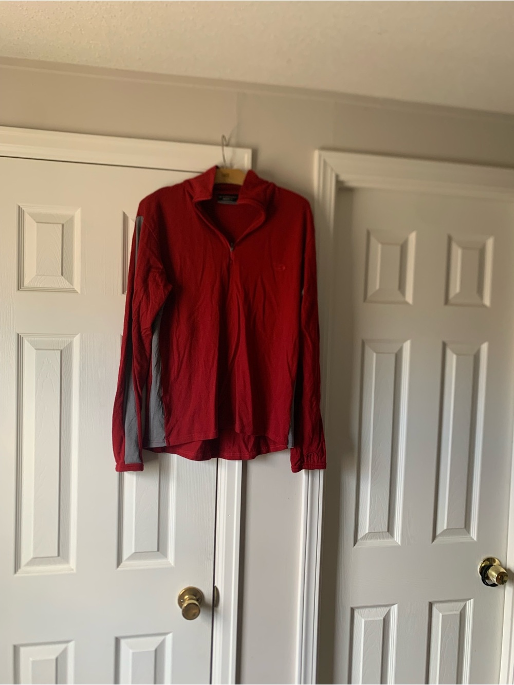 Icebreaker Men's Red Half-Zip Performance Pullover